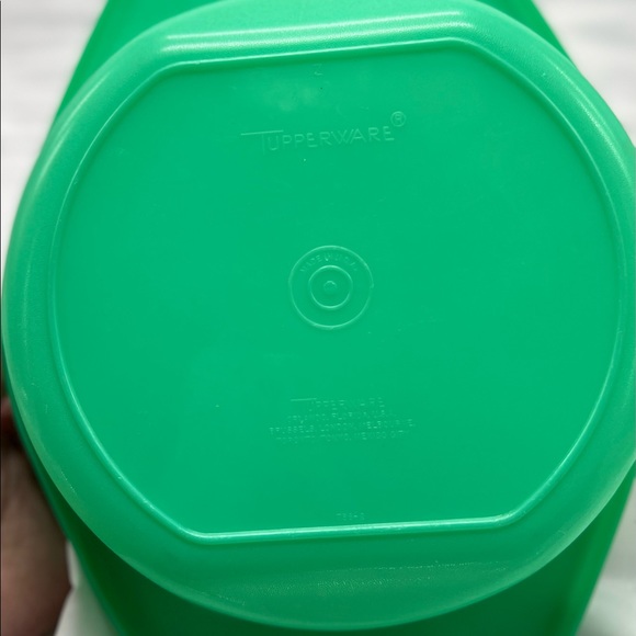 Tupperware Kitchen Vintage Tupperware 7869 Green Grater Bowl W And